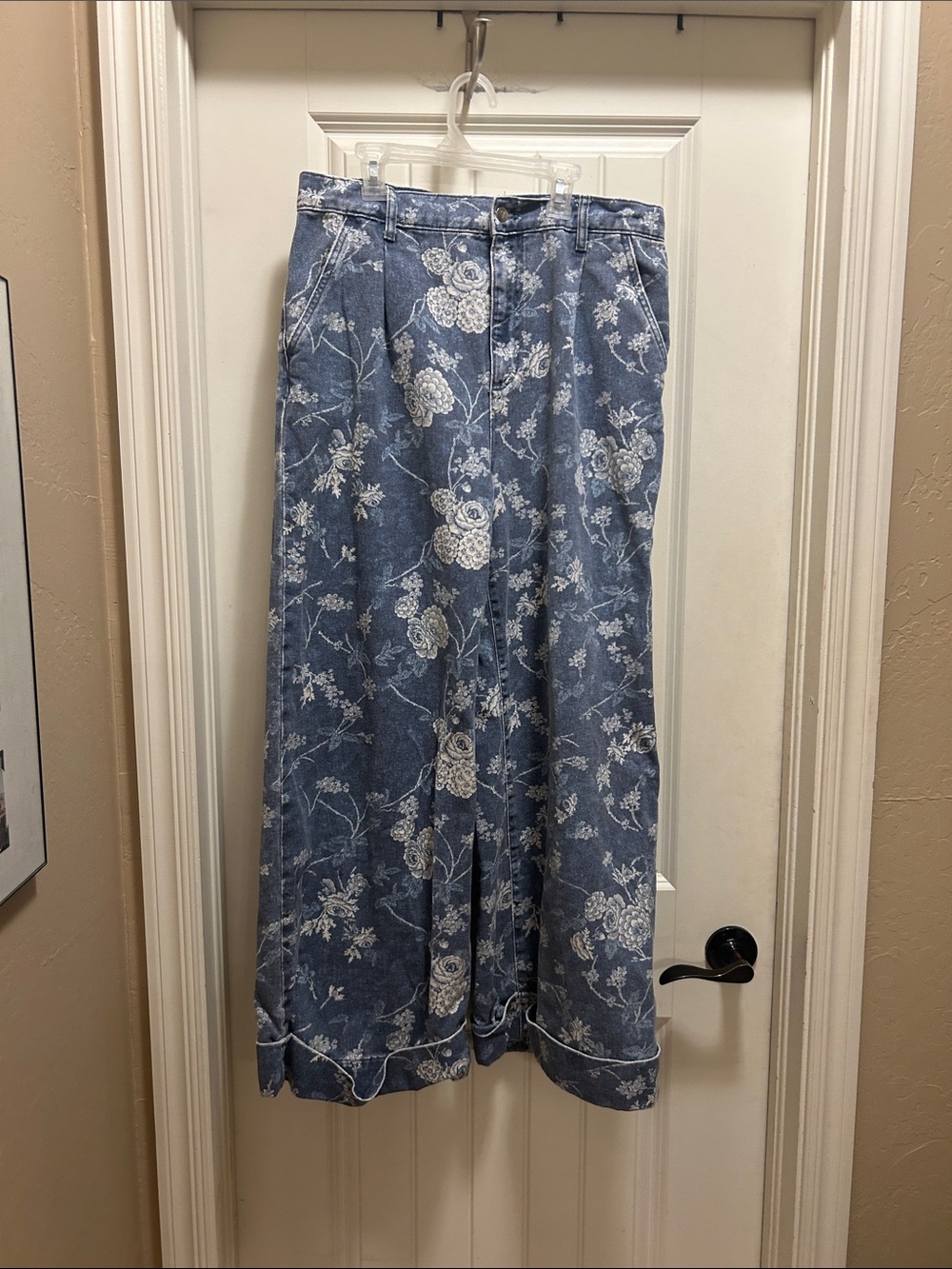Pilcro Anthropologie Blue Floral wide leg denim jeans - Picture 2 of 4